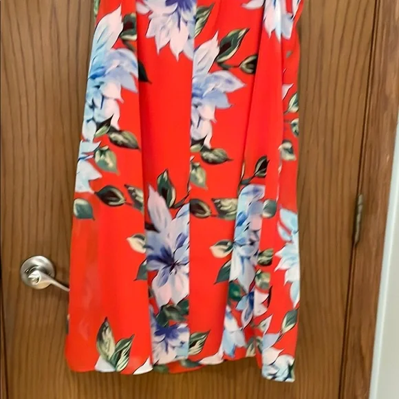 JH COLLECTIBLES UEC Women’s Size 16 Floral Sleeveless Red Sheath Dress - Picture 8 of 11